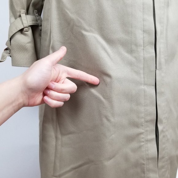 BURBERRY'S Classic Beige Trench Coat Plaid Liner - Picture 11 of 11